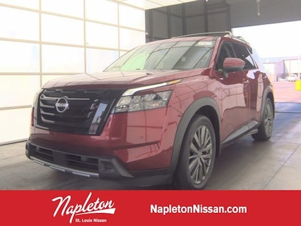 2024 Nissan Pathfinder SL SUV