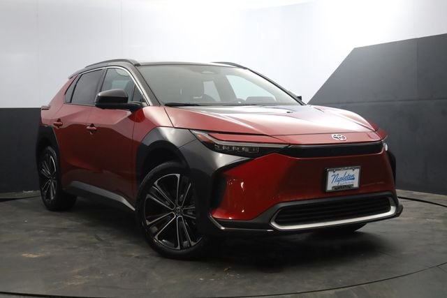 Used 2023 Toyota bZ4X Limited with VIN JTMABACA0PA033450 for sale in St. Louis, MO