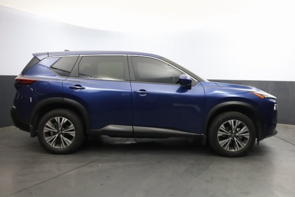 Used 2023 Nissan Rogue SV SUV