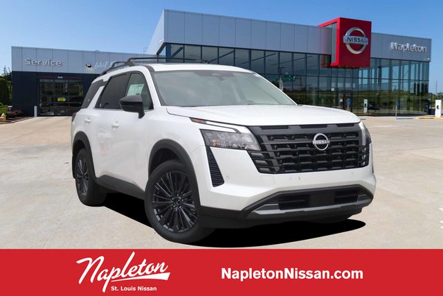 2026 Nissan Pathfinder SL 4WD's photo
