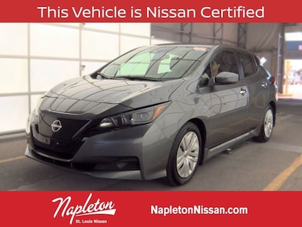 2025 Nissan LEAF S Hatchback