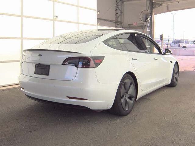 2020 Tesla Model 3 photo 4