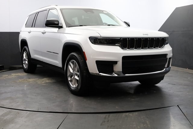 Used 2023 Jeep Grand Cherokee L Laredo with VIN 1C4RJKAG4P8821111 for sale in Saint Louis, MO