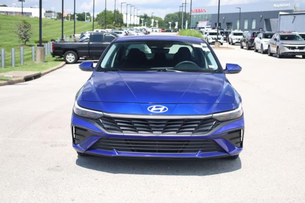 Used 2024 Hyundai Elantra SEL Sedan
