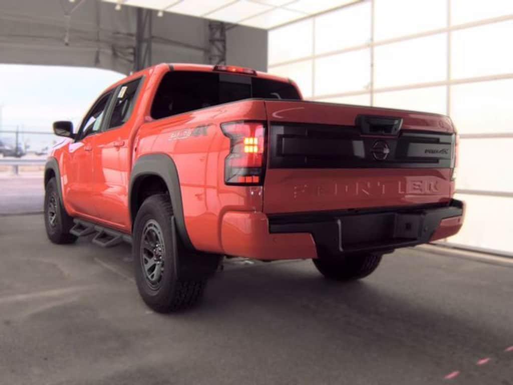 Used 2025 Nissan Frontier PRO-4X Truck Crew Cab