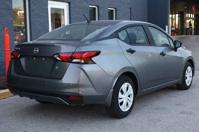 2025 Nissan Versa 1.6 S photo 4