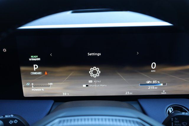 2026 Nissan LEAF Platinum+ - Photo 21