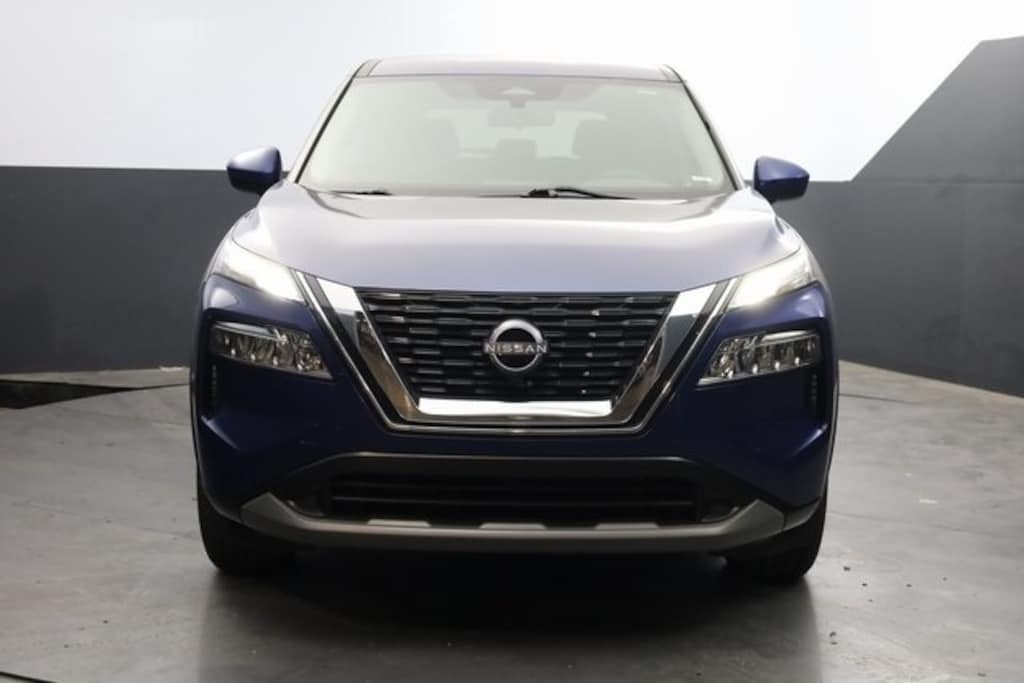 Used 2023 Nissan Rogue SV SUV