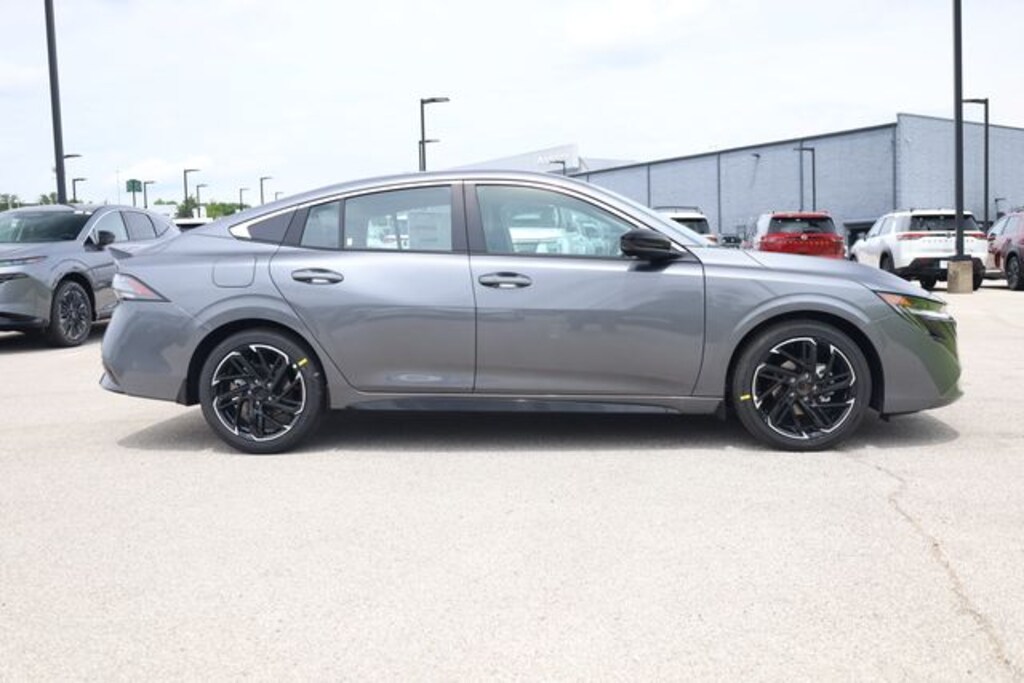 New 2026 Nissan Sentra SR Sedan
