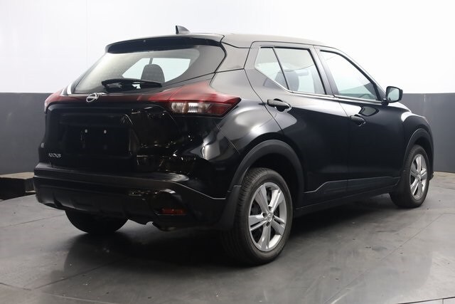 2024 Nissan Kicks S photo 4