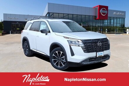 2026 Nissan Pathfinder Platinum SUV