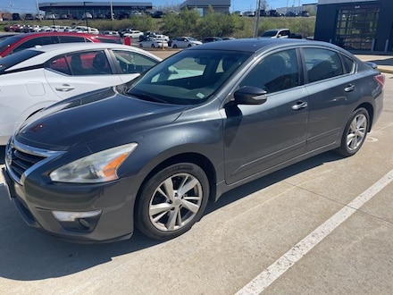 2013 Nissan Altima 2.5 SV Sedan