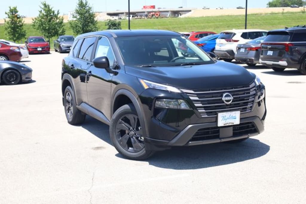 New 2026 Nissan Rogue SV SUV