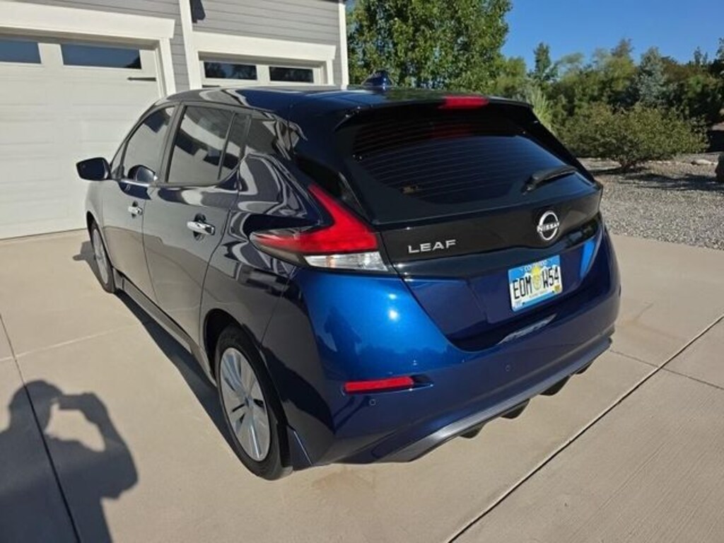 Used 2025 Nissan LEAF S Hatchback
