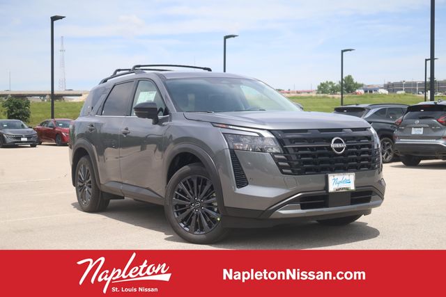 2026 Nissan Pathfinder SL 4WD's photo