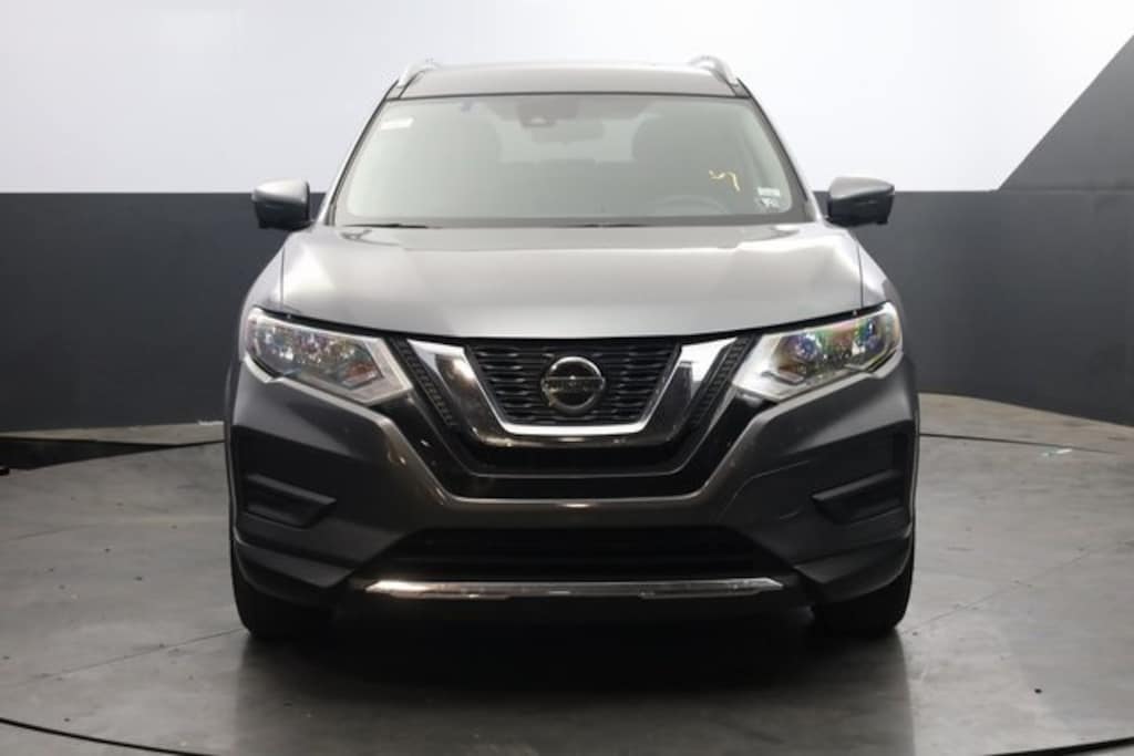 Used 2020 Nissan Rogue SV SUV