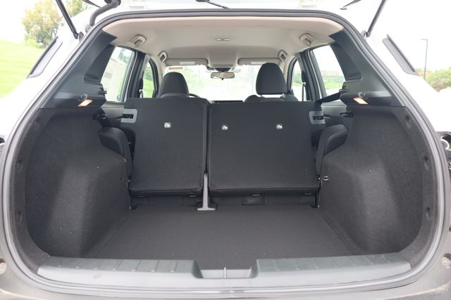 2026 Nissan KICKS S - Photo 25