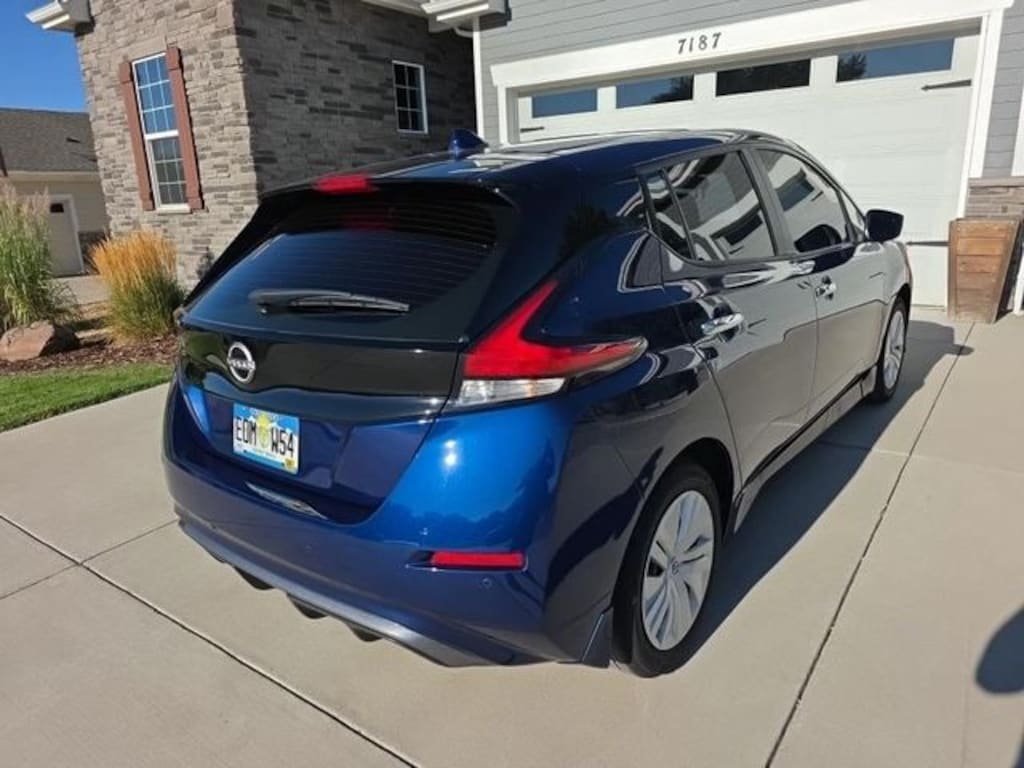 Used 2025 Nissan LEAF S Hatchback