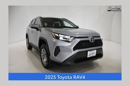 2025 Toyota RAV4 XLE SUV