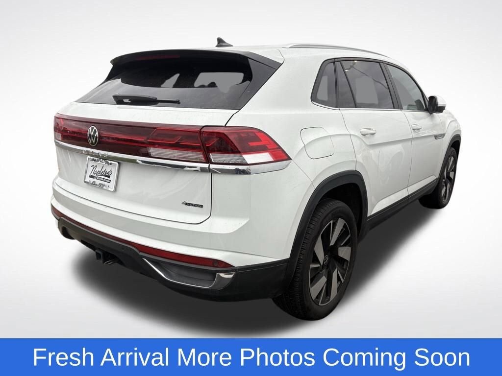 Used 2024 Volkswagen Atlas Cross Sport 2.0T SE w/Technology Sport Utility