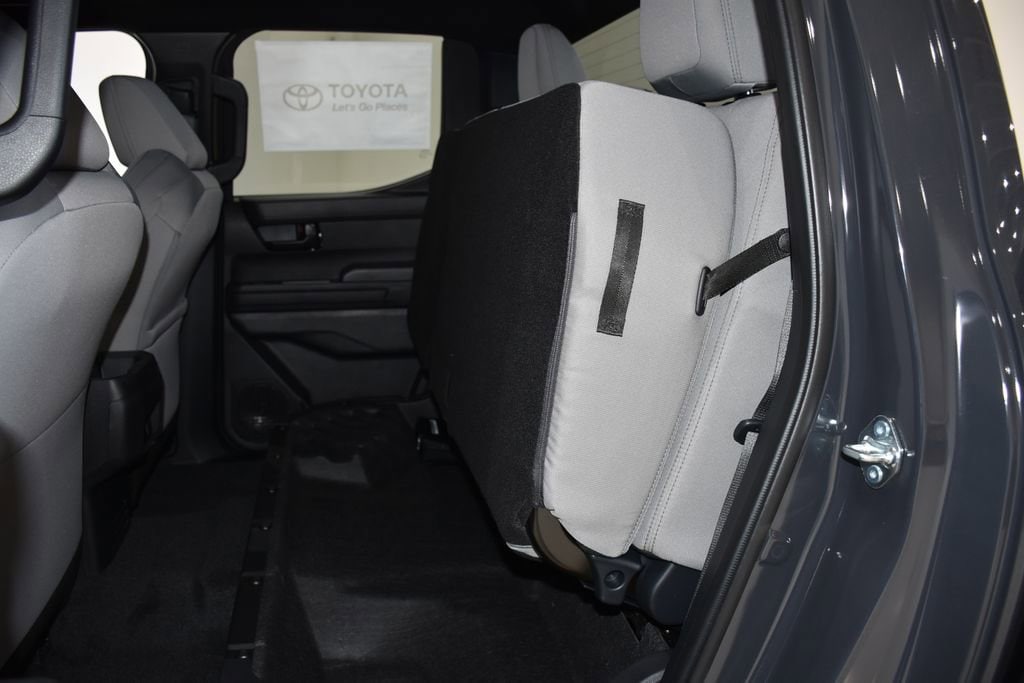 2026 Toyota Tacoma SR5 - Photo 29