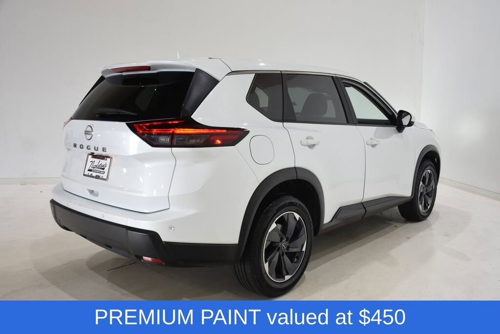 Used 2025 Nissan Rogue SV Sport Utility