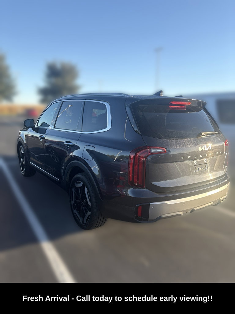 Used 2025 Kia Telluride S Sport Utility