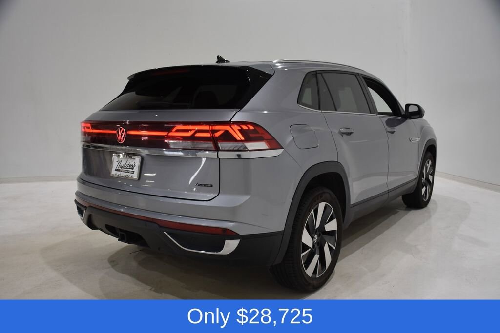 Used 2025 Volkswagen Atlas Cross Sport 2.0T SE w/Technology Sport Utility