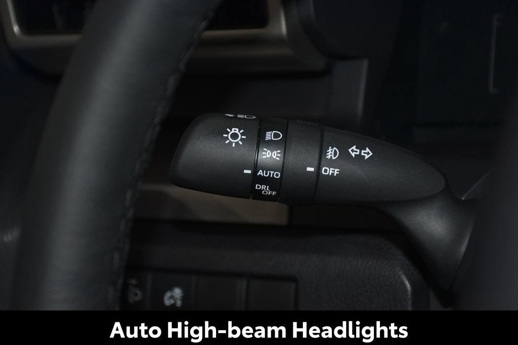 2026 Toyota Tacoma SR5 - Photo 14