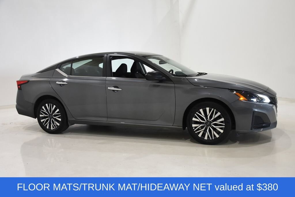 Used 2025 Nissan Altima 2.5 SV Sedan