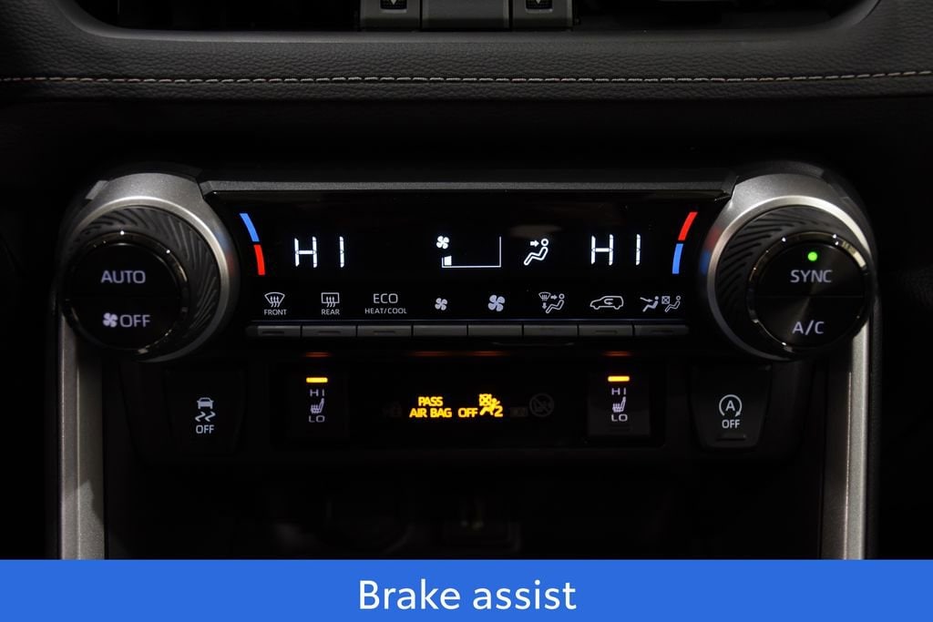 2025 Toyota RAV4 XLE Premium - Photo 17