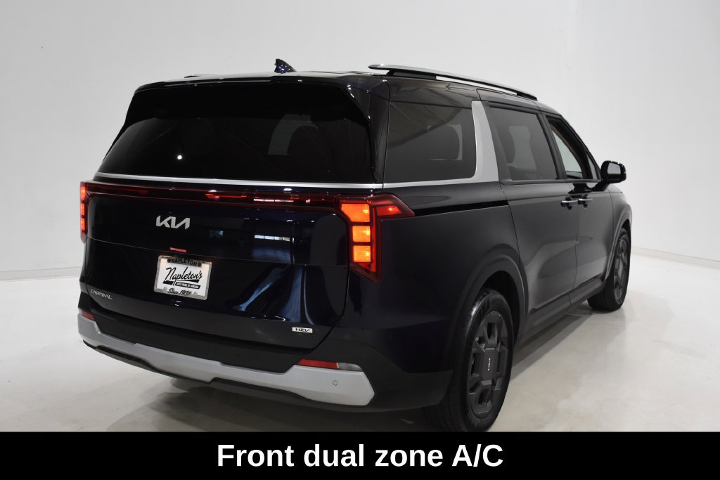 Used 2026 Kia Carnival Hybrid EX Passenger Van