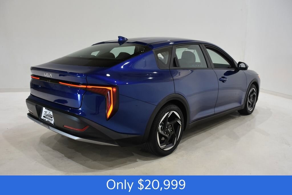 Used 2025 Kia K4 EX Sedan