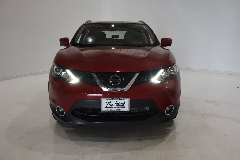 Used 2018 Nissan Rogue Sport SL with VIN JN1BJ1CR2JW290233 for sale in Oakbrook Terrace, IL