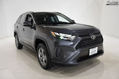 2025 Toyota RAV4 Hybrid XLE SUV