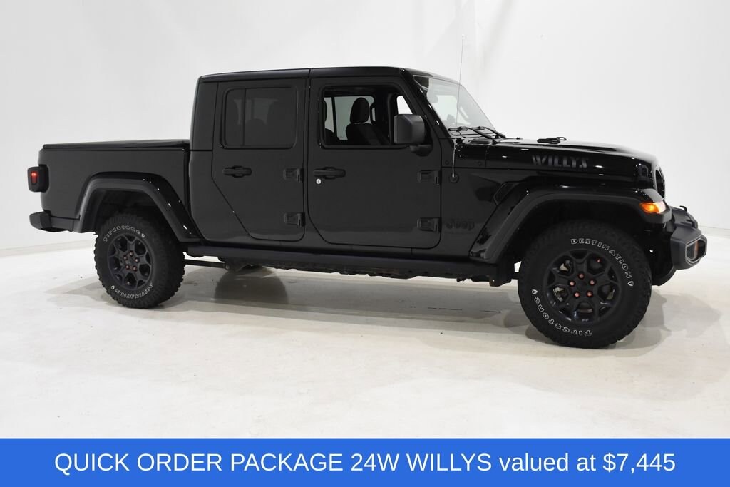 Used 2023 Jeep Gladiator Willys Truck