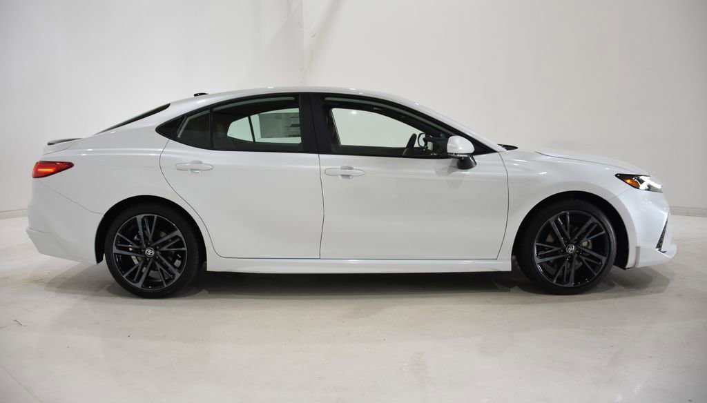 2026 Toyota Camry XSE photo 3