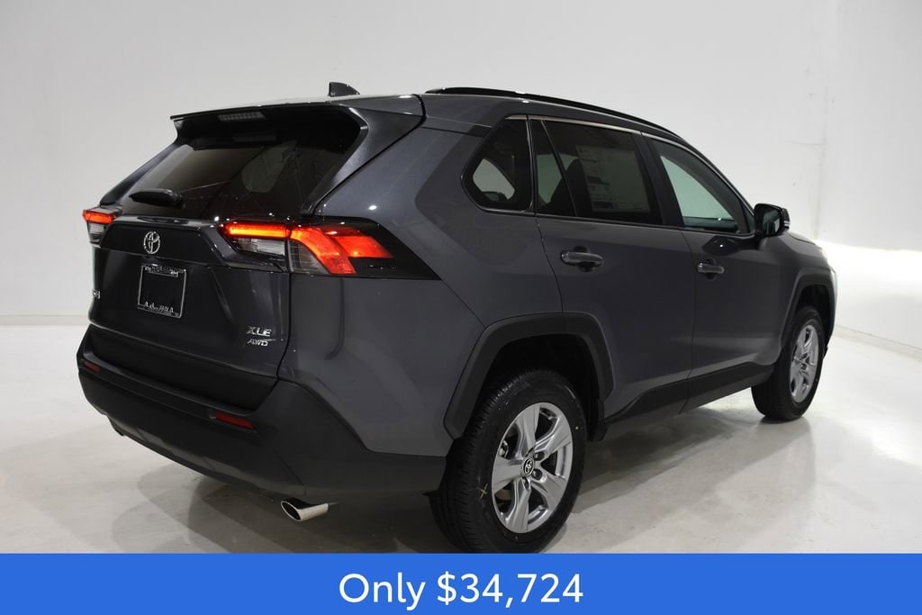New 2025 Toyota RAV4 XLE SUV