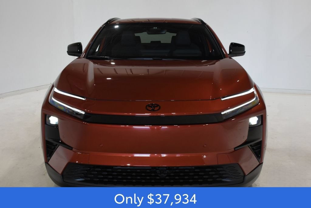 New 2026 Toyota C-HR SE SUV