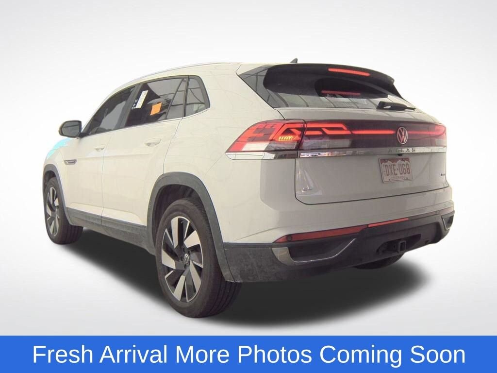 Used 2025 Volkswagen Atlas Cross Sport 2.0T SE w/Technology Sport Utility