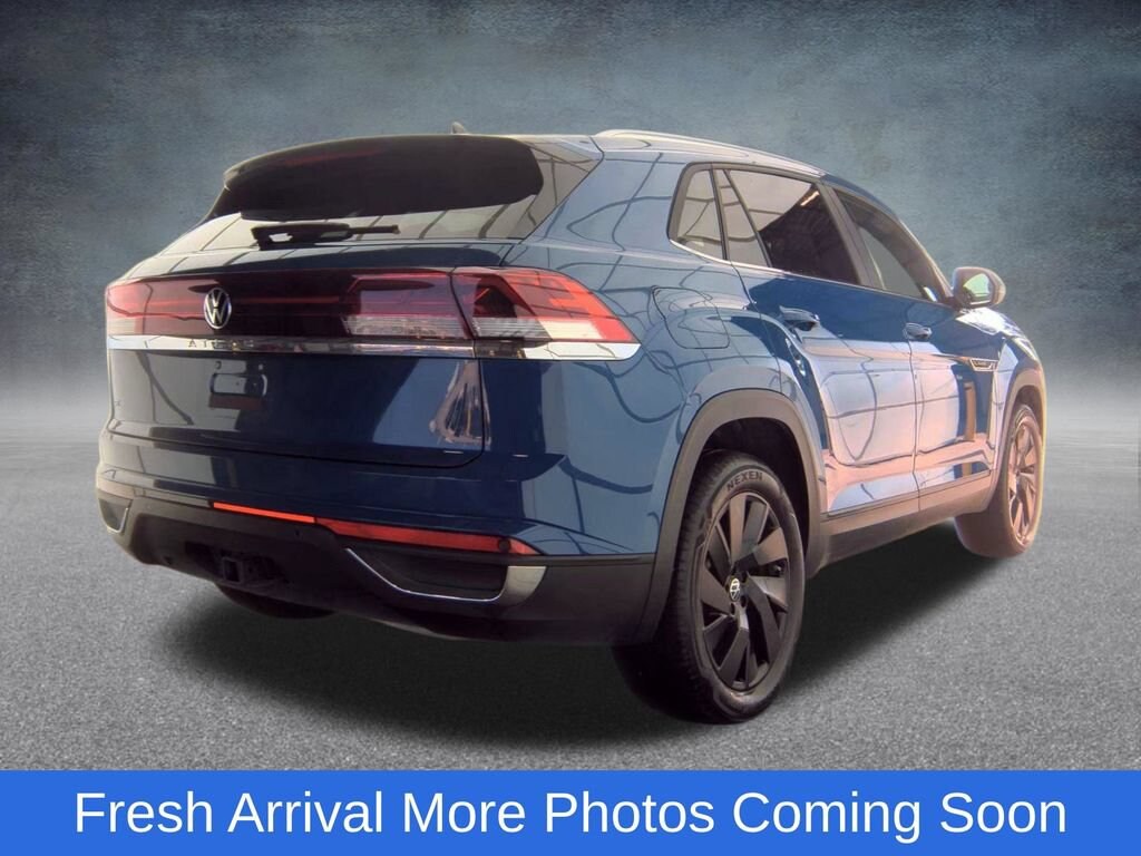 Used 2025 Volkswagen Atlas Cross Sport 2.0T SE w/Technology Sport Utility