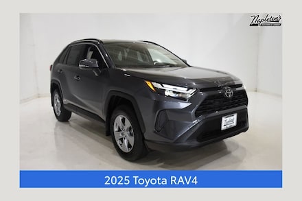 2025 Toyota RAV4 Hybrid XLE SUV