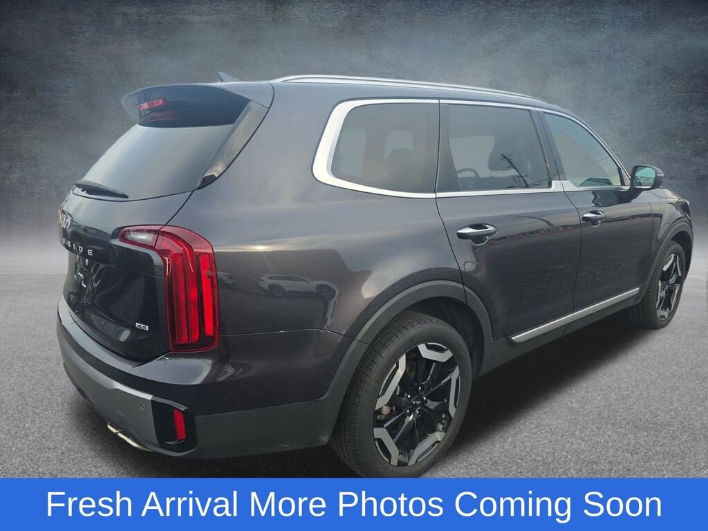 Used 2025 Kia Telluride S Sport Utility