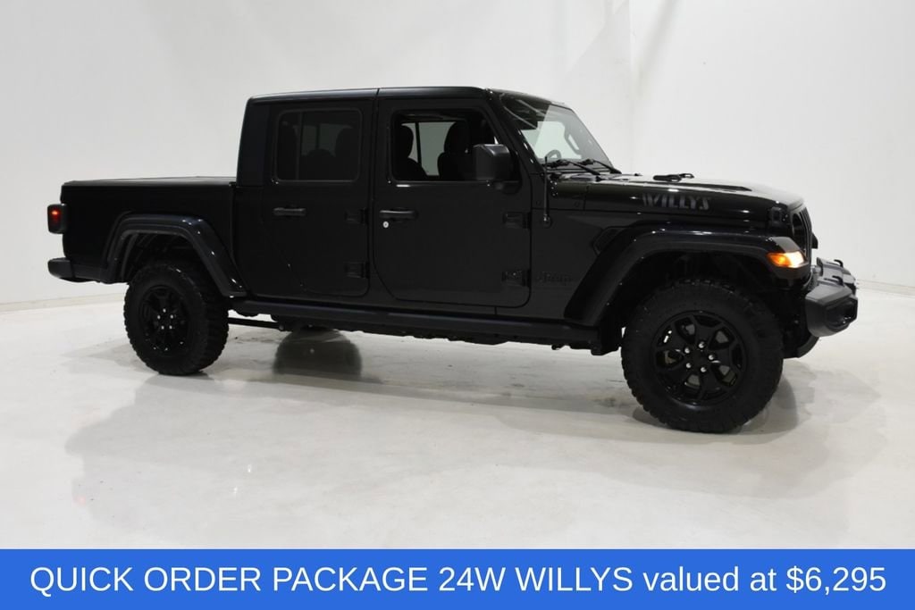 Used 2022 Jeep Gladiator Willys Truck
