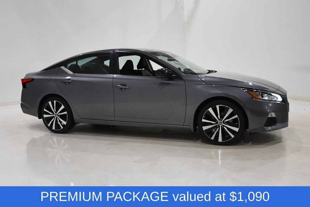 Used 2020 Nissan Altima 2.5 SR Sedan