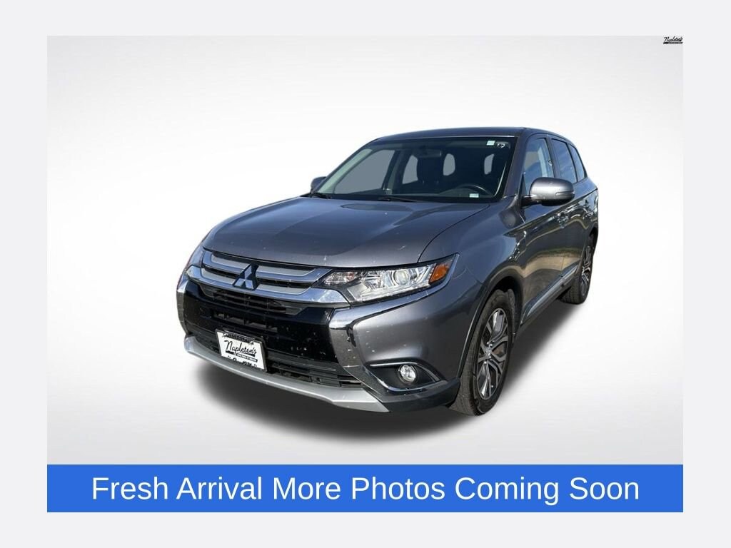 Used 2017 Mitsubishi Outlander SE Sport Utility
