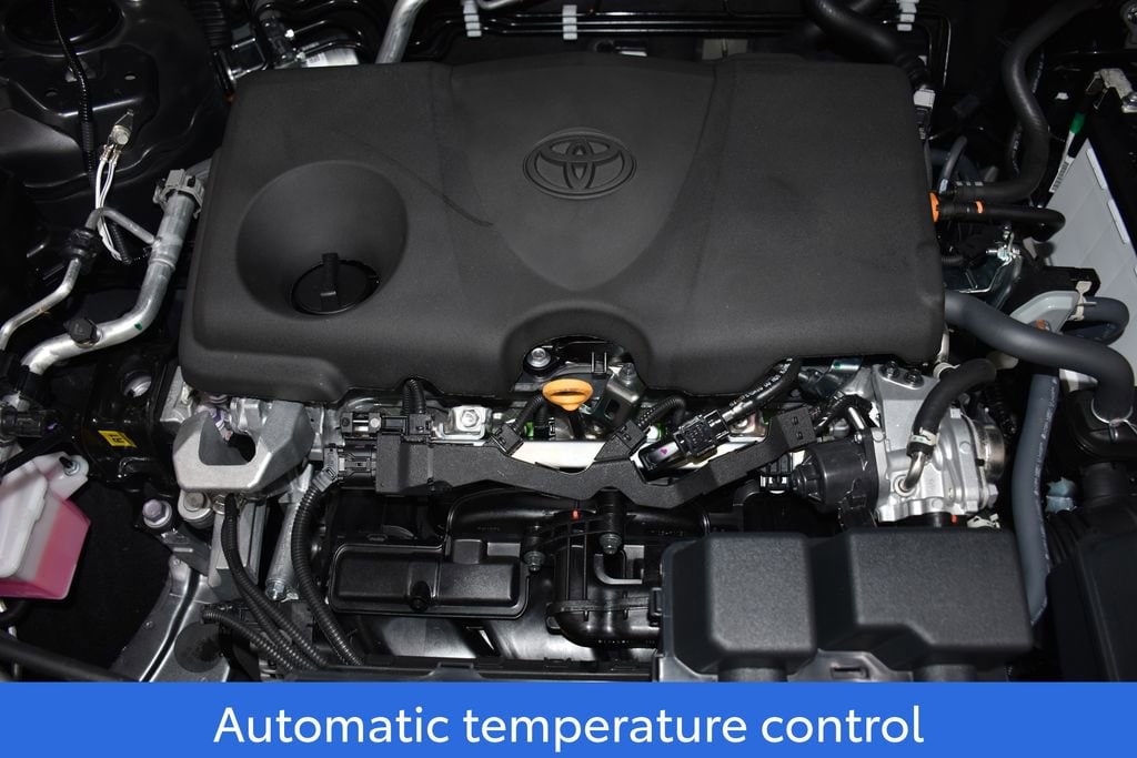 2025 Toyota RAV4 XLE Premium - Photo 7