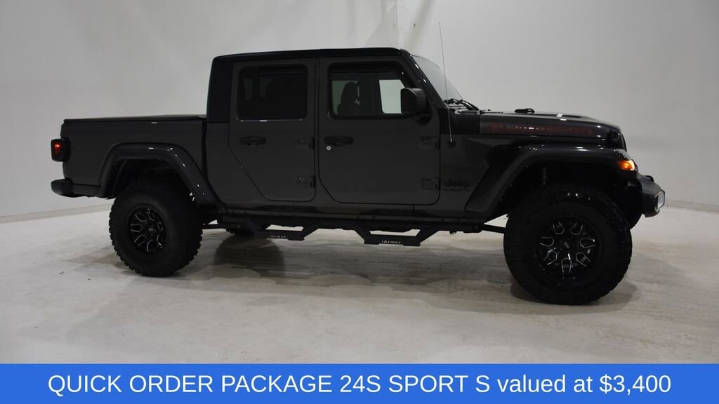Used 2021 Jeep Gladiator Sport Truck