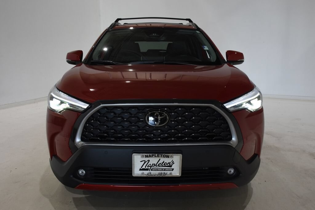 Used 2023 Toyota Corolla Cross XLE Sport Utility