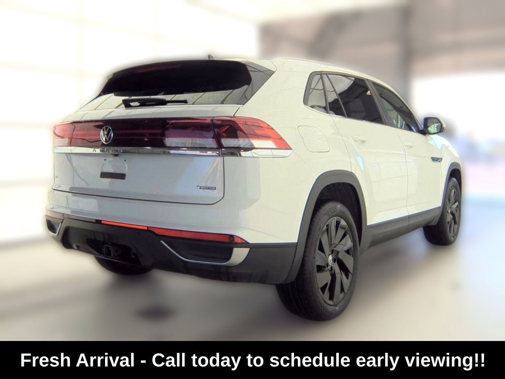 Used 2025 Volkswagen Atlas Cross Sport 2.0T SE w/Technology Sport Utility
